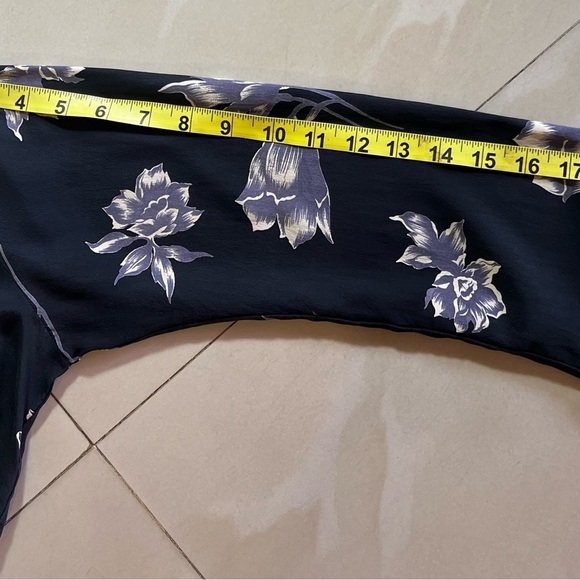 DASLU SAO PAOLO BLOUSE 100*% SILK black floral long sleeve LIGHTWEIGHT top Ss M - Picture 12 of 16